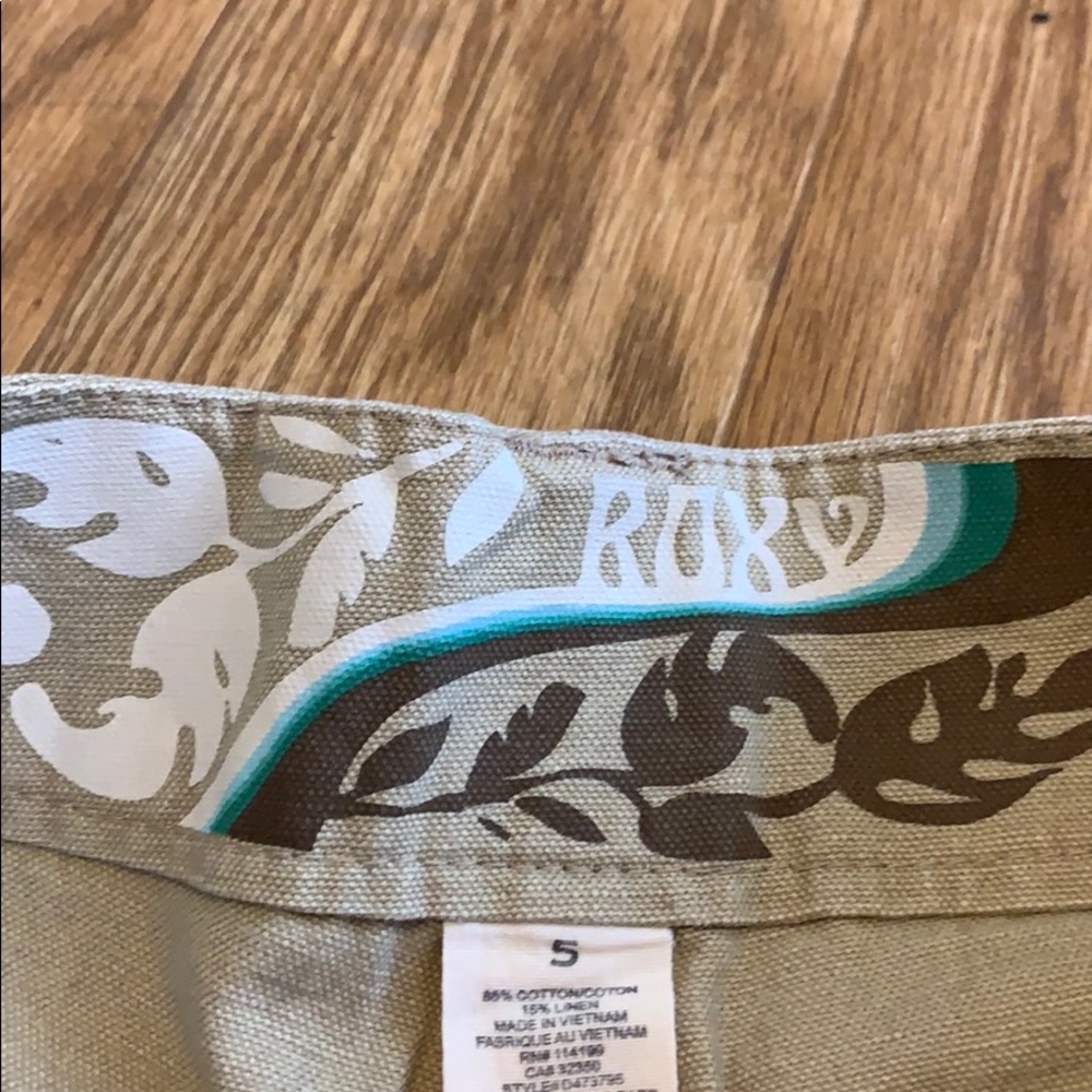 Roxy Cropped Cargos - image 3